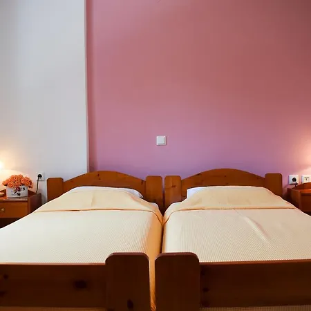 Eleanna Apartment Karavomylos