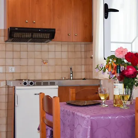 Apartment Eleanna Karavomylos