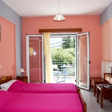 Eleanna Apartment Karavomylos